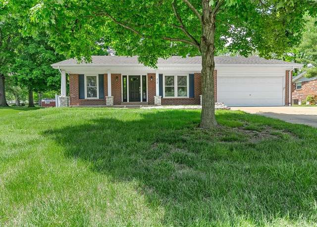 Property at 212 Mar El Ct, Ellisville, MO 63011, 3 beds, 3 baths