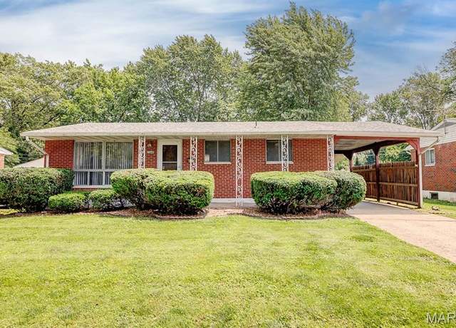 Property at 1924 Cornell Ave, Edwardsville, IL 62025, 2 beds, 1 bath