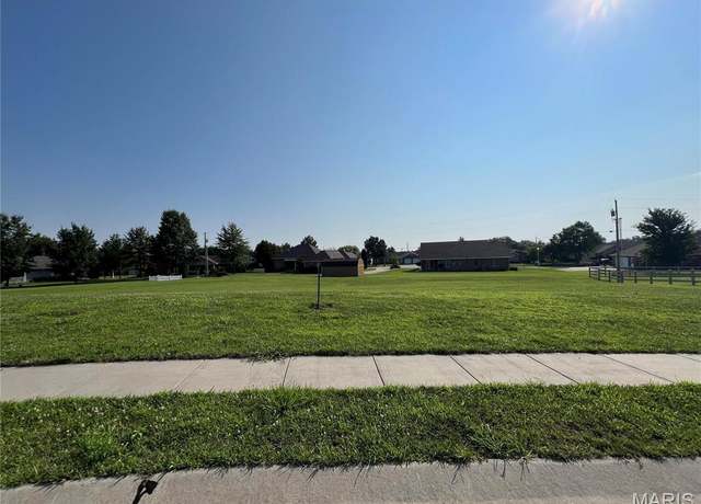 Property at 1654 Redbud Ct, Perryville, MO 63775