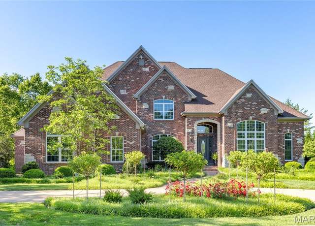 Property at 13815 Clayton Rd, Chesterfield, MO 63017, 5 beds, 5.5 baths