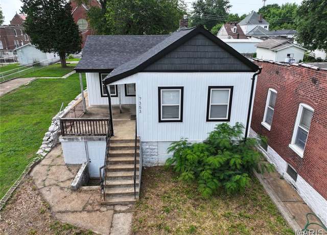 Property at 7353 Virginia Ave, St Louis, MO 63111, 3 beds, 1 bath