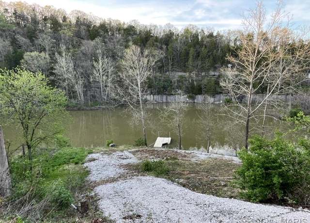 Property at 72 Lakeview Trl, New Florence, MO 63363