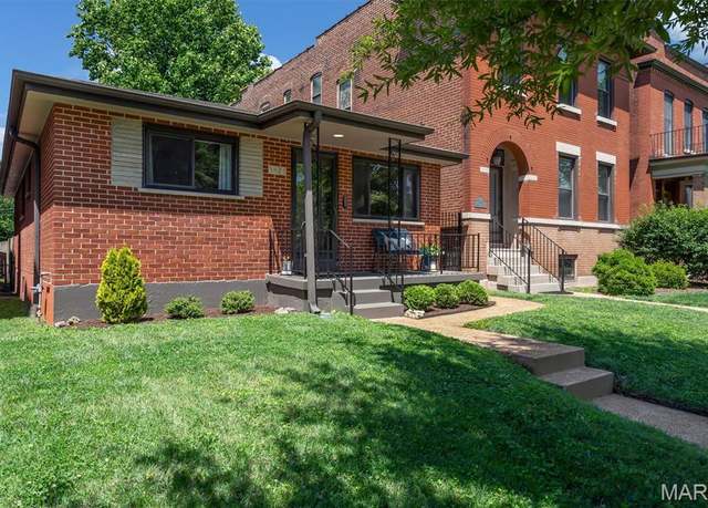 Property at 3825 Mcdonald Ave, St Louis, MO 63116, 3 beds, 2.5 baths