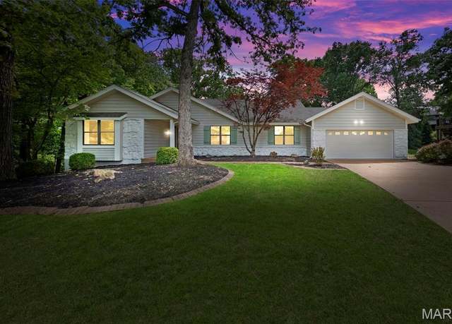 Property at 6 Freedom Way, St Charles, MO 63303, 4 beds, 3 baths