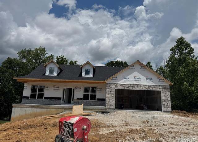 Property at 268 Auburn Ridge Dr, Troy, MO 63379, 3 beds, 2 baths