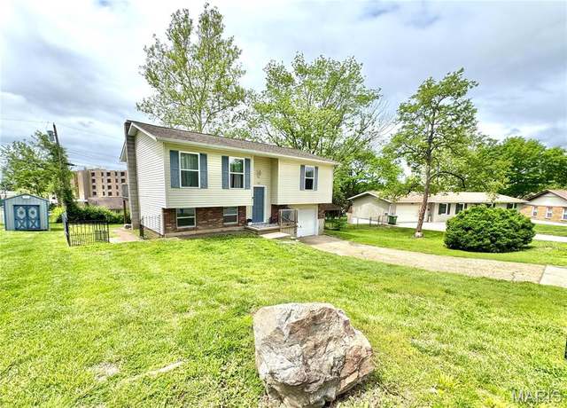 Property at 1517 Scenic Dr, Rolla, MO 65401, 3 beds, 1.5 baths