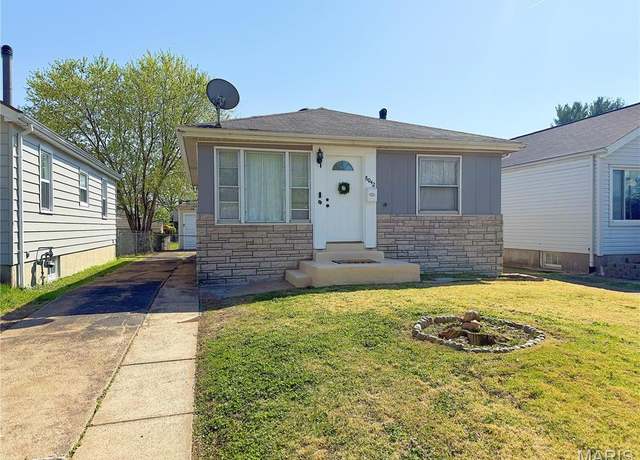 Property at 6042 Hancock Ave, St Louis, MO 63139, 2 beds, 1 bath