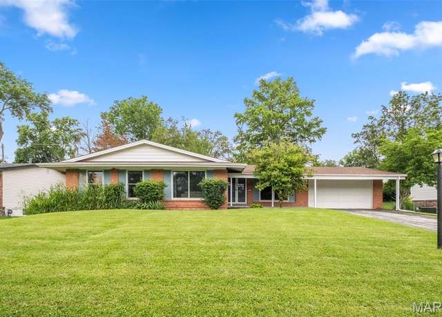 Property at 12141 Land O Lakes Dr, St Louis, MO 63146, 4 beds, 2 baths
