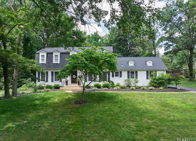 Property at 1855 Grassy Ridge Rd, Kirkwood, MO 63122, 4 beds, 2 baths