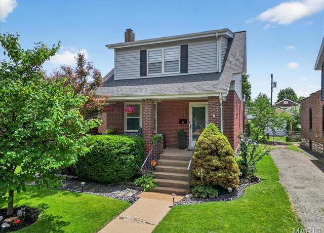 Property at 5128 Rosa Ave, St Louis, MO 63109, 3 beds, 2 baths