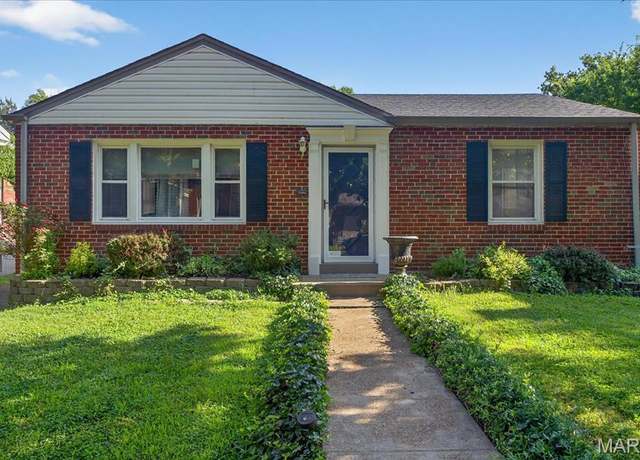 Property at 6929 Dartmouth Ave, University City, MO 63130, 2 beds, 2 baths