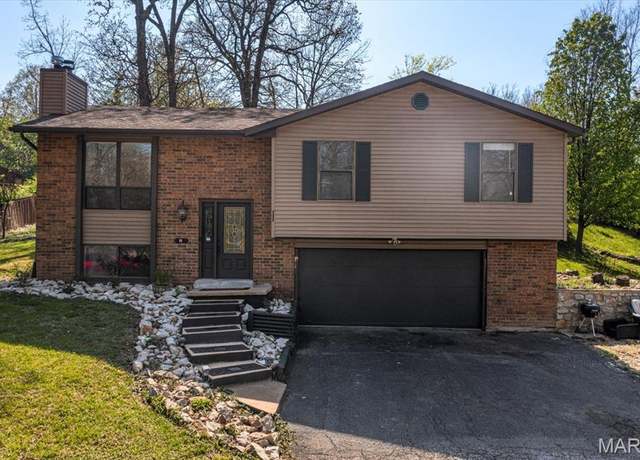 Property at 11 Toni Trails Ct, Fenton, MO 63026, 3 beds, 2 baths