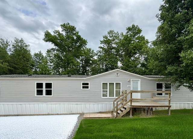 Property at 40 Shelter Dr, Troy, MO 63379, 4 beds, 2 baths