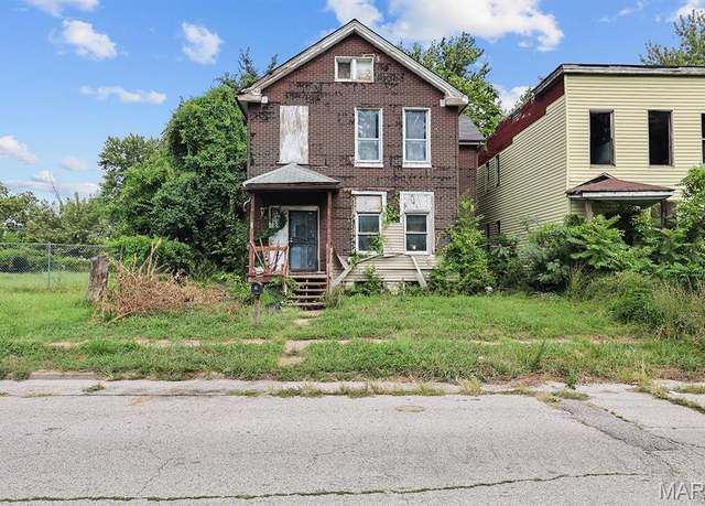 Property at 5449 Geraldine Ave, St Louis, MO 63115, 3 beds, 1.5 baths