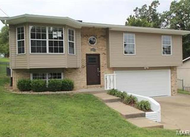 Property at 5524 White Oak Ln, Imperial, MO 63052, 3 beds, 2.5 baths