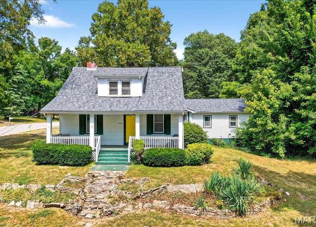 Property at 1355 Stein Rd, Ferguson, MO 63135, 5 beds, 2 baths