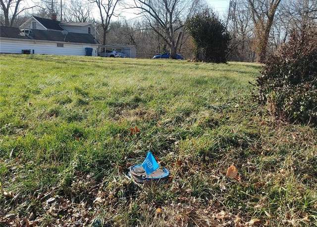 Property at 213 Seminole St, Edwardsville, IL 62025