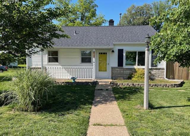 Property at 212 E North St, Benton, MO 63736, 2 beds, 2 baths