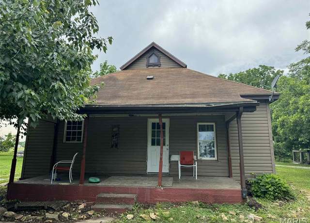 Property at 12251 Saverton Dr, Saverton, MO 63467, 2 beds, 1 bath