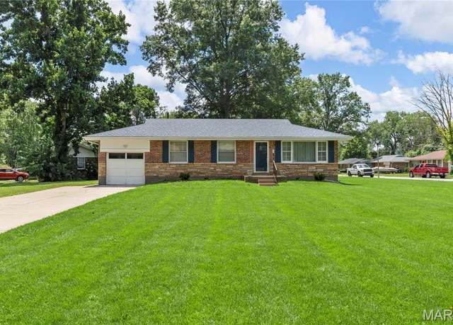 Property at 9639 Cutler Dr, Saint Louis, MO 63137, 3 beds, 1 bath
