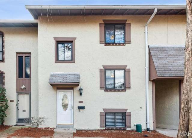 Property at 183 Carmel Woods Dr, Ellisville, MO 63021, 3 beds, 2.5 baths