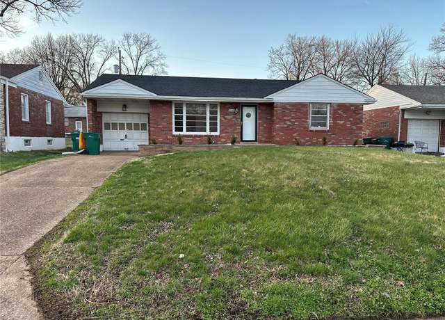 Property at 1245 Bluegrass Dr, St Louis, MO 63137, 2 beds, 1 bath