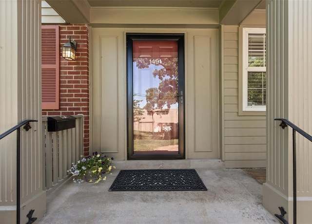 Property at 1491 Bobolink Pl, Brentwood, MO 63144, 2 beds, 1 bath
