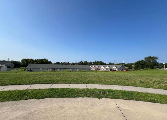 Property at 1645 Redbud Ct, Perryville, MO 63775