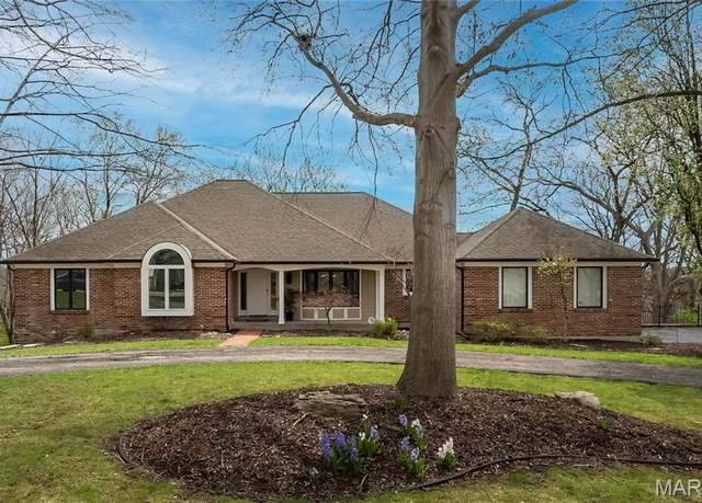 Property at 9838 Eagle Hill Ln, Sunset Hills, MO 63127, 4 beds, 4 baths