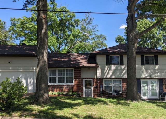 Property at 402 Gruber Ave, Union, MO 63084, 4 beds, 2 baths