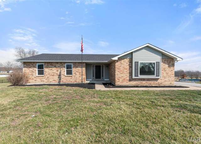 Property at 1124 Jade Dr, Moscow Mills, MO 63362, 3 beds, 3 baths