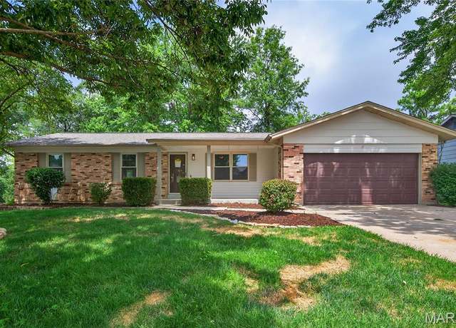 Property at 417 Timberidge Dr, St Peters, MO 63376, 4 beds, 3 baths
