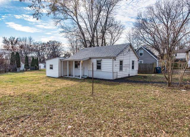 Property at 222 Manning Ave, St Louis, MO 63135, 1 bed, 1 bath