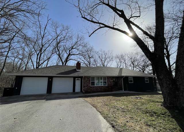 Property at 1805 Long Dr, Waynesville, MO 65583, 4 beds, 3 baths