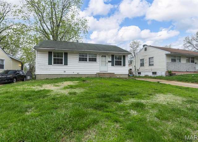Property at 416 Midlothian Rd, St Louis, MO 63137, 3 beds, 1.5 baths