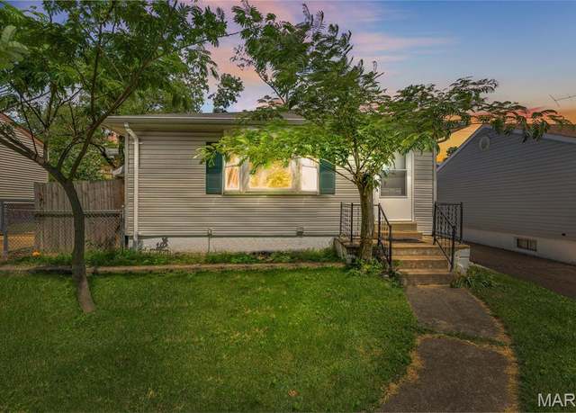 Property at 9544 Dana Ave, MO 63123, 3 beds, 2 baths