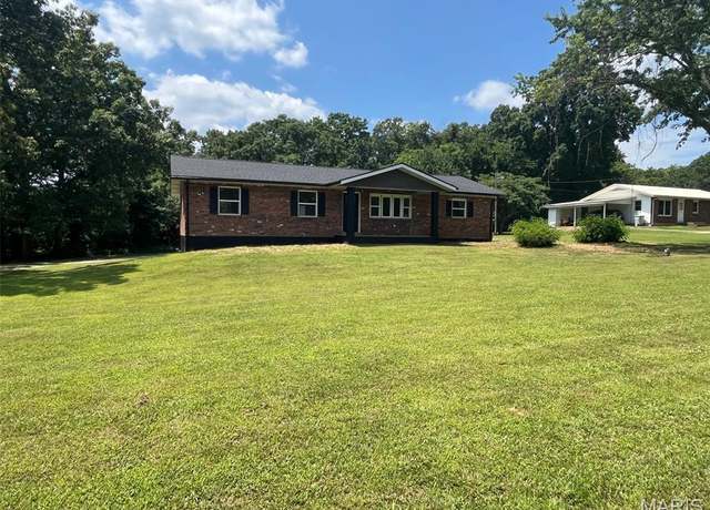 Property at 10371 Strange Rd, Potosi, MO 63664, 3 beds, 2 baths