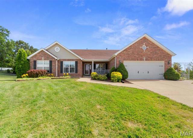 Property at 100 Snake River Dr, O'fallon, MO 63368, 3 beds, 3 baths