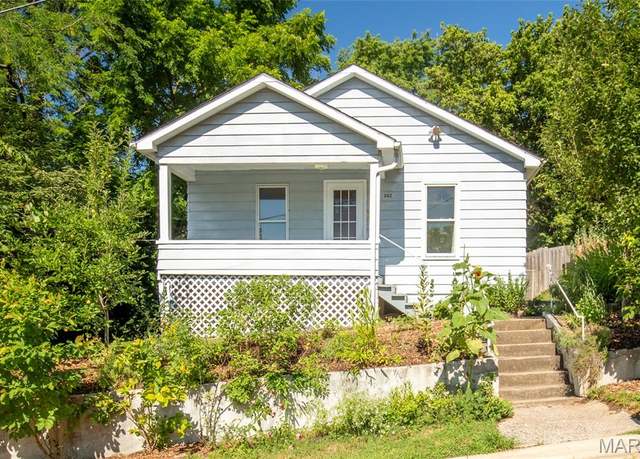 Property at 302 Allen St, Alton, IL 62002, 2 beds, 1 bath