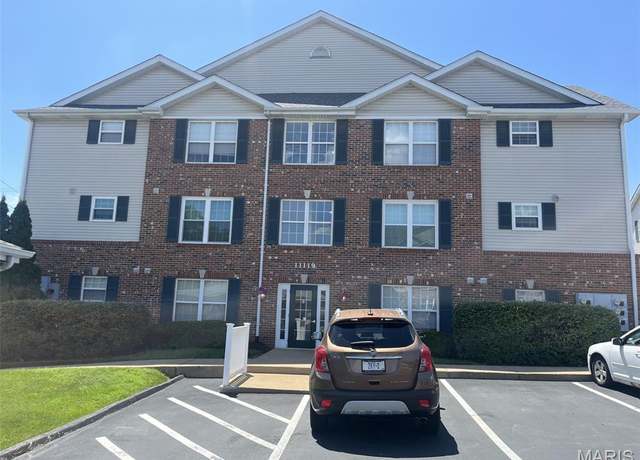 Property at 11119 Gravois Rd #303, Unincorporated, MO 63126, 2 beds, 2 baths