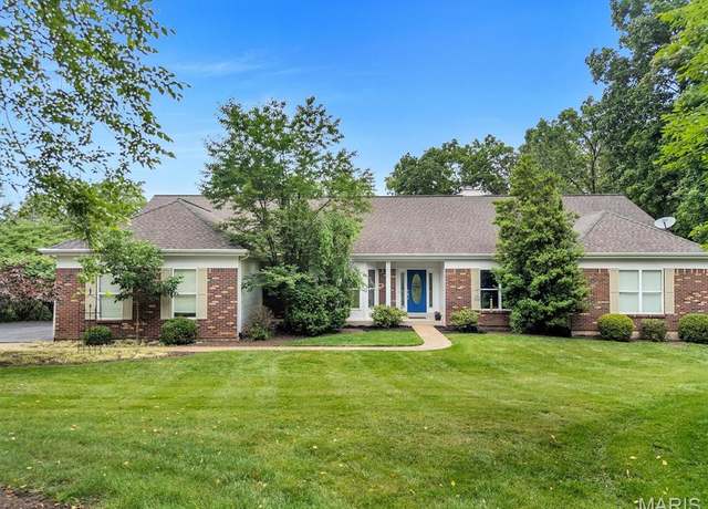 Property at 17478 Radcliffe Place Dr, Wildwood, MO 63025, 5 beds, 3 baths