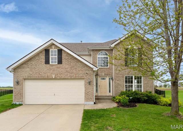 Property at 6833 Brandywine Ct, Fairview Heights, IL 62208, 4 beds, 3 baths