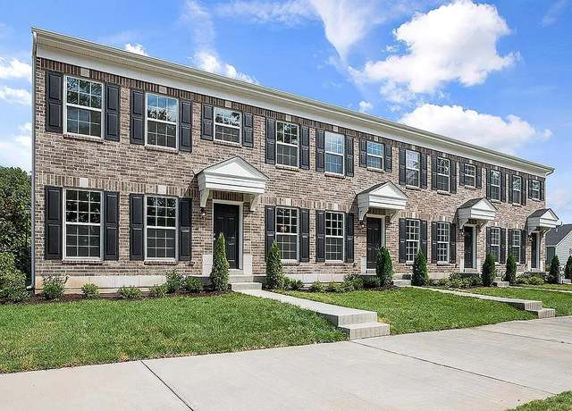 Property at 344 Fall Harvest Pkwy, Wentzville, MO 63385, 3 beds, 2.5 baths