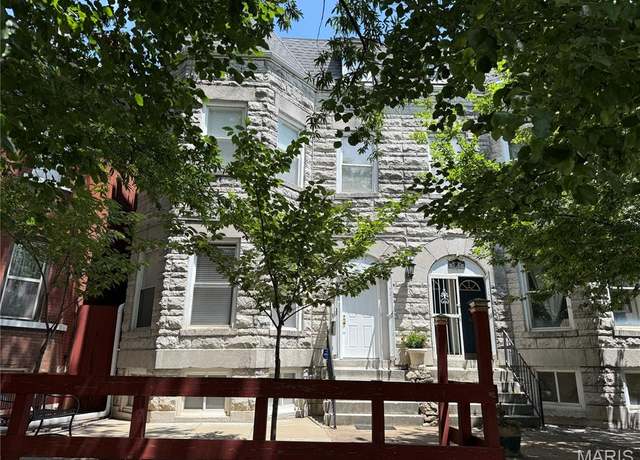 Property at 3217 Lafayette Ave, St Louis, MO 63104, 3 beds, 4 baths