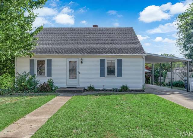 Property at 2604 W Randolph St, St Charles, MO 63301, 3 beds, 1 bath