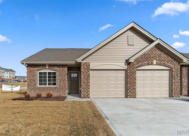 Property at 899 Walter Way, Washington, MO 63090, 2 beds, 2 baths