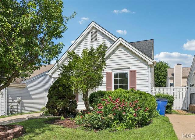 Property at 2639 Liberty Gardens Dr, Florissant, MO 63031, 3 beds, 1 bath