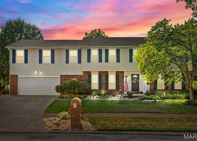 Property at 5317 Hamlin Ct, Unincorporated, MO 63128, 5 beds, 4.5 baths