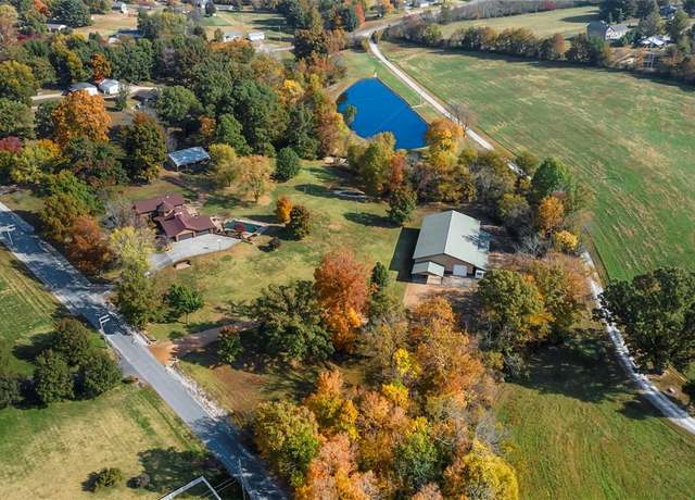 Property at 4038 County Road 435, Jackson, MO 63755, 5 beds, 4.5 baths
