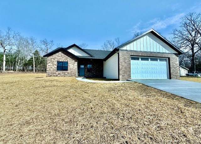 Property at 103 Remington Cir, Houston, MO 65483, 3 beds, 2 baths
